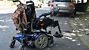 Foggia, neppure le carrozzine per disabili lasciano in pace: vermi! 