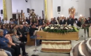 I funerali di Filomena Bruno ad Orta Nova, il parroco: «Uccisa da Caino in preda alle sue passioni»