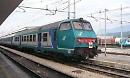 Raid vandalico sul treno regionale Bari-Foggia, fermato dalla Polizia gruppo di ragazzini baresi