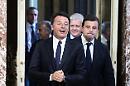 Regionali, Renzi e Calenda: due personaggi in cerca d'autore uniti solo in Puglia dall'odio contro Emiliano