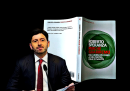 «Perché guariremo»: il libro speranzoso del ministro della Salute