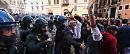Ultim'ora #ioapro, «Fateci riaprire». Tafferugli tra manifestanti e polizia, cori contro Speranza e Salvini