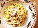 6 aprile #CarbonaraDay: gli italiani sognano di mangiarla con Mattarella, Verdone e i Maneskin
