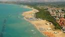 Cosa non si fa per il bel Molise? Si svuotano i conti dell'azienda a Milano e si compra casa al mare a Campomarino