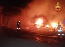 Emergenza Scanzano, nuovo incendio e danni ingenti a un’azienda ortofrutticola
