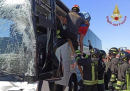Scontro tra pullman e tir a Barletta, miracolosamente illesi 30 bambini salvati dai Vigili del Fuoco