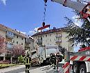 Potenza: si apre una voragine e un camion dell'Acta ci finisce dentro, autista illeso