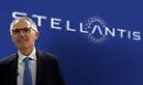 Stellantis, faro del Ceo Tavares su costi e prezzi: "Se il mercato si riduce serviranno meno fabbriche"