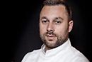 
Dalla Basilicata al Principato di Monaco, lo chef Antonio Salvatore nominato Cavaliere dell’Ordine della Stella d’Italia
