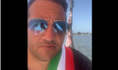 Il sindaco di Cagnano Varano s'incatena in mezzo a lago contro il mancato sostegno della Regione al dragaggio delle acque inquinate