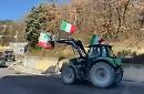 A Via Verrastro la carovana dei trattori lucani che attenzionano pure l'emergenza cinghiali 