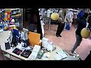 Il VIDEO della rapina alla farmacia Gallucci di Foggia