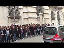 Gli studenti del Poerio fanno paura, la Prefettura tira su i cancelli